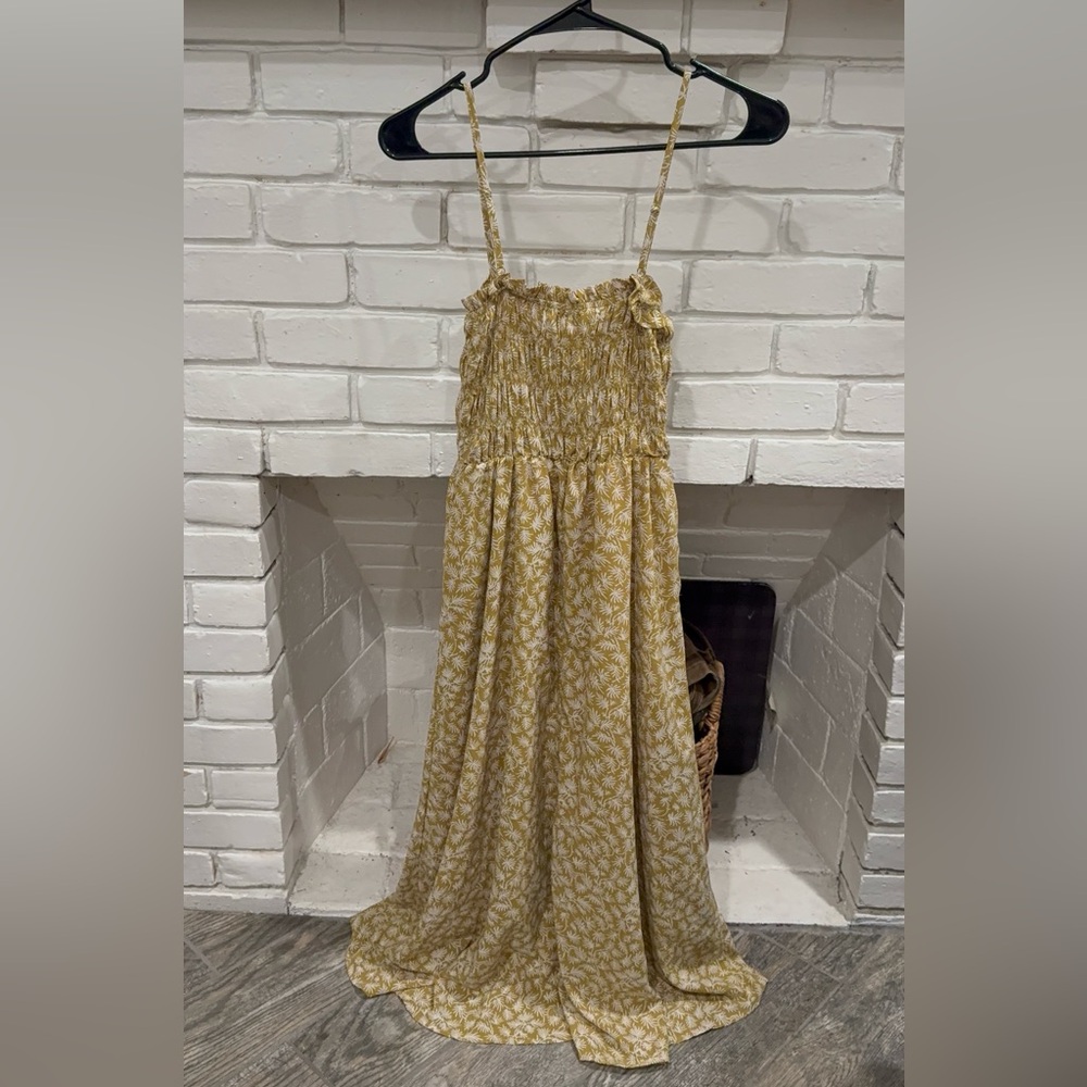 Yellow Smocked Floral Maxi Dress with Adjustable Straps - Picture 6 of 7